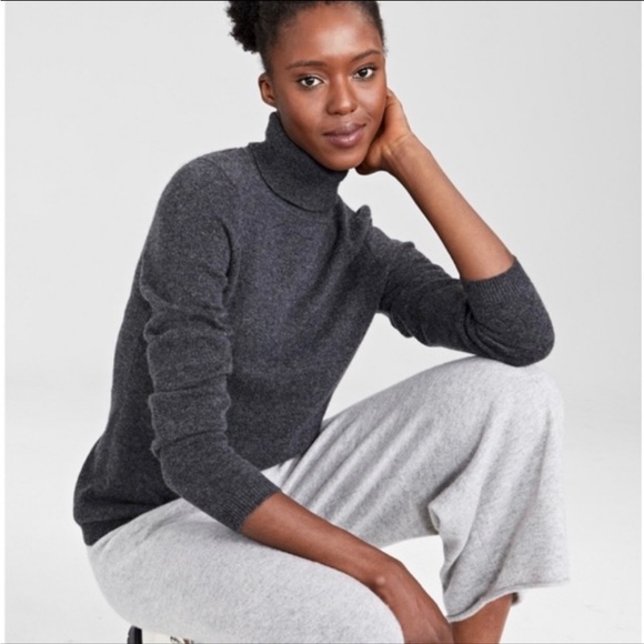 J. Crew Sweaters - J. Crew Charcoal Gray Turtleneck Sweater